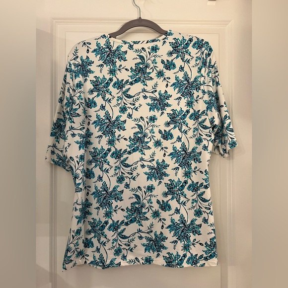 Women's SunShade UPF 50 Elbow Sleeve Rash Guard Swim (or not) Tee - Picture 5 of 9